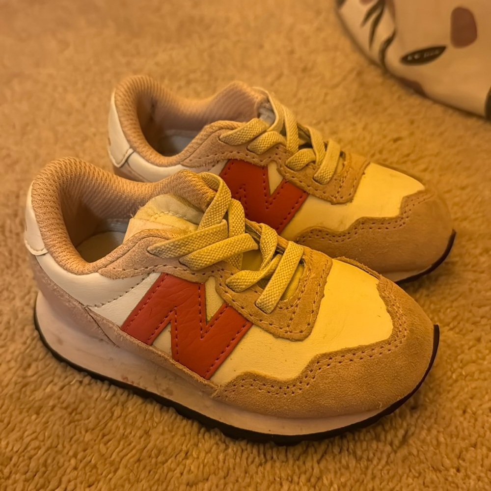 Toddler New Balance 237 size 6.5 wide
